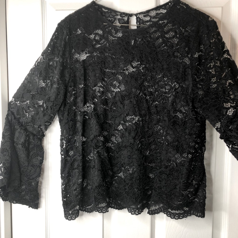 Mesh/Black Flared Sleeve Shirt